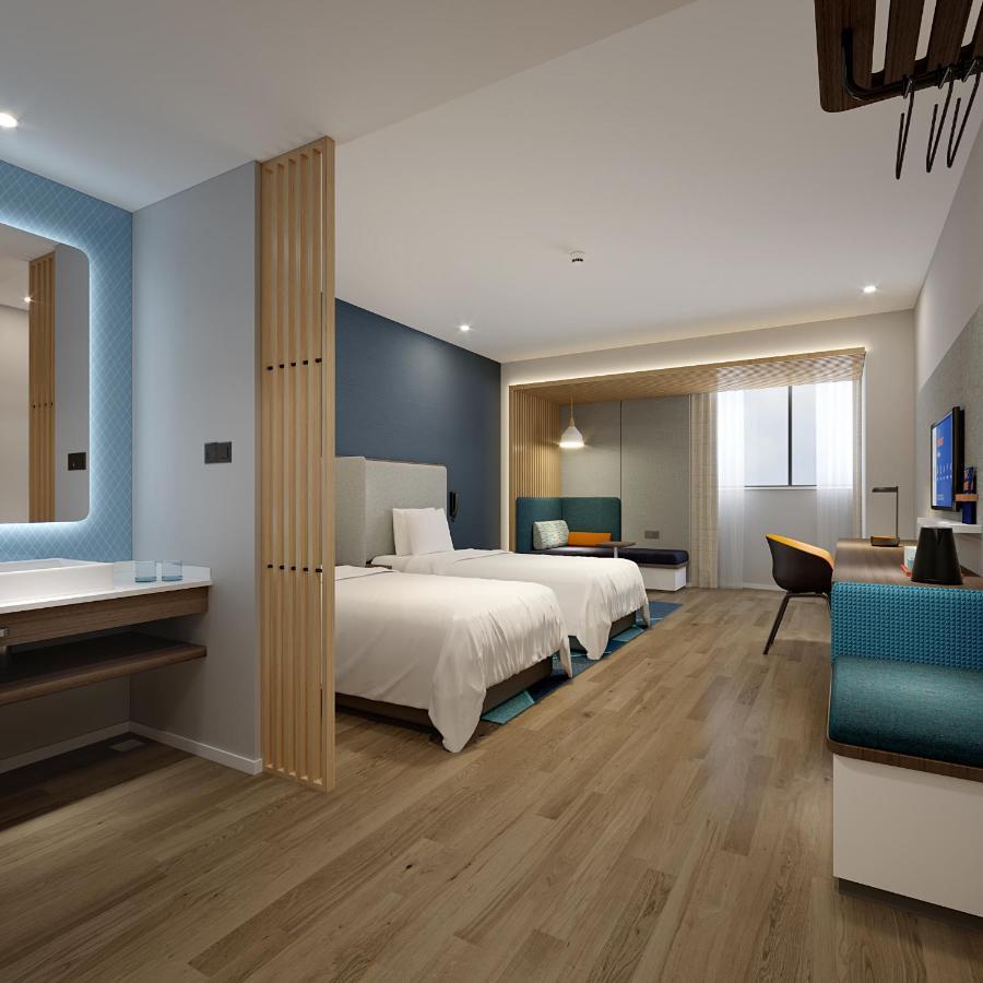 Holiday Inn Express Chongqing Airport Zone By Ihg Exterior photo