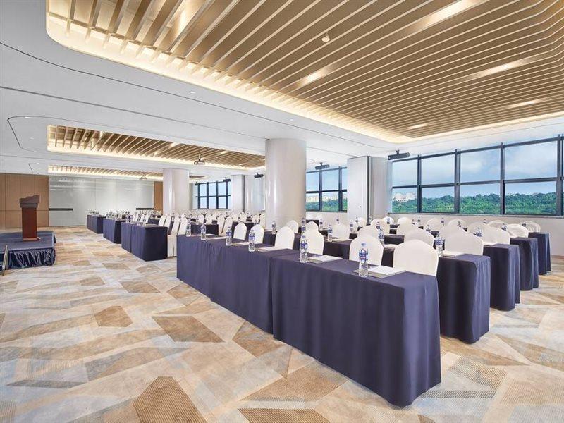Holiday Inn Express Chongqing Airport Zone By Ihg Exterior photo
