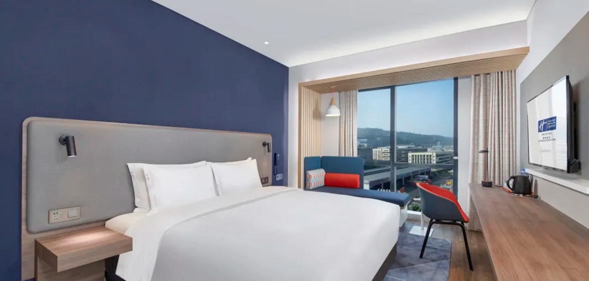 Holiday Inn Express Chongqing Airport Zone By Ihg Exterior photo