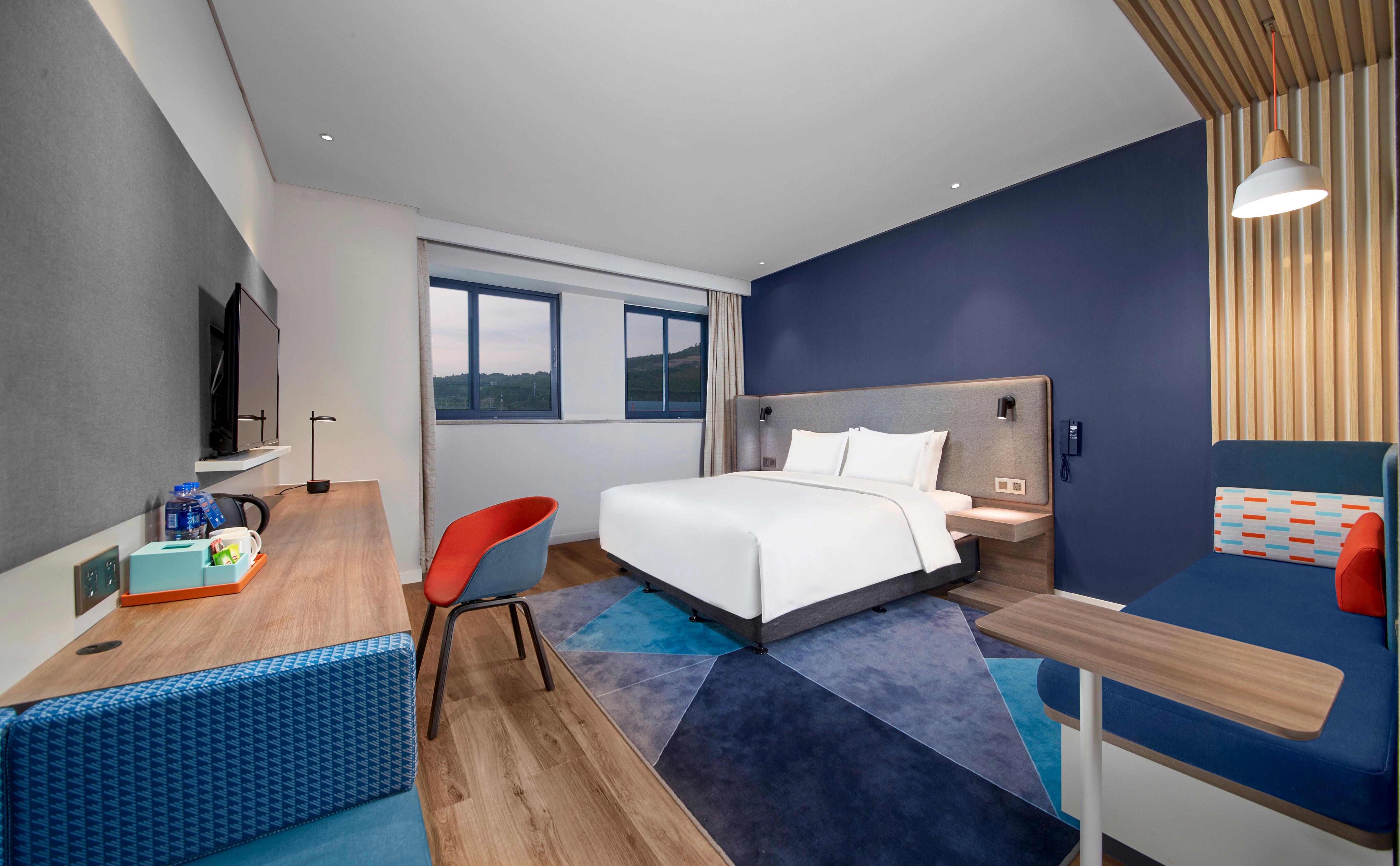 Holiday Inn Express Chongqing Airport Zone By Ihg Exterior photo